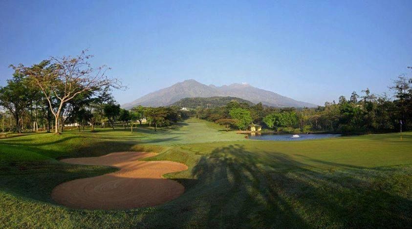 Taman Dayu golf course